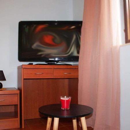 Studio Apartman Ziganto Icici Ngoại thất bức ảnh