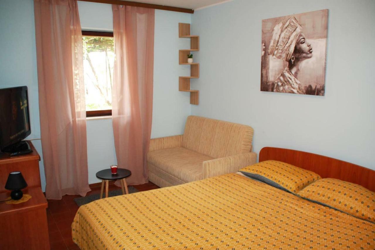 Studio Apartman Ziganto Icici Ngoại thất bức ảnh